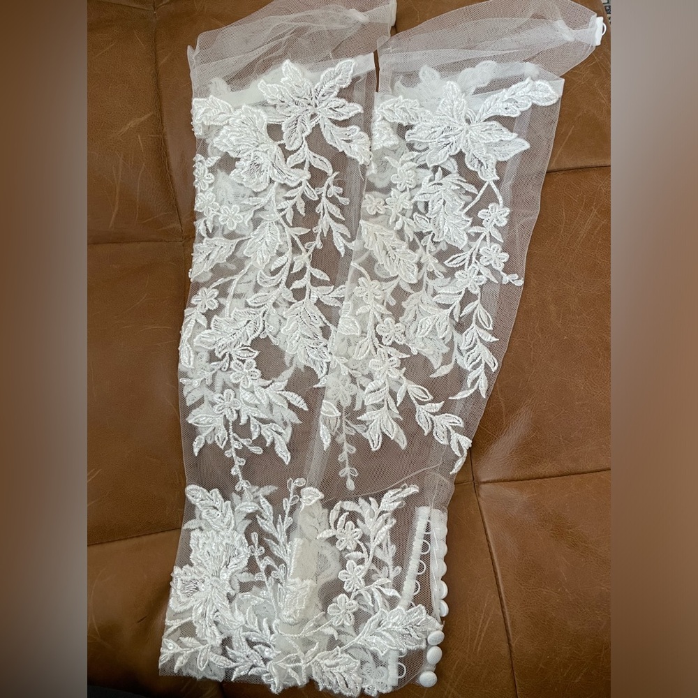 Sheer beaded sleeves - brand new